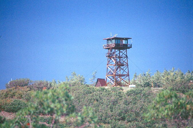 Benchmark Lookout